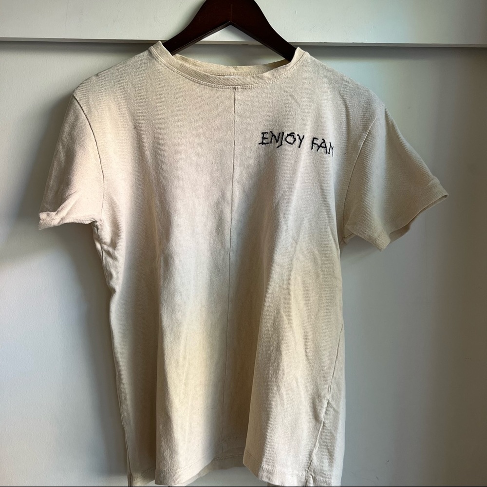 Embroidered tee